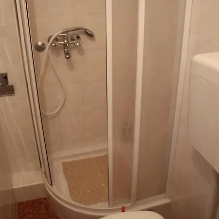 With Parking Space Trpanj, Peljesac - 15710 *