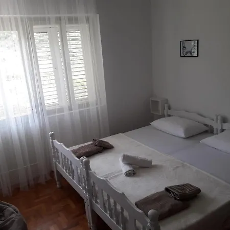 With Parking Space Trpanj, Peljesac - 15710